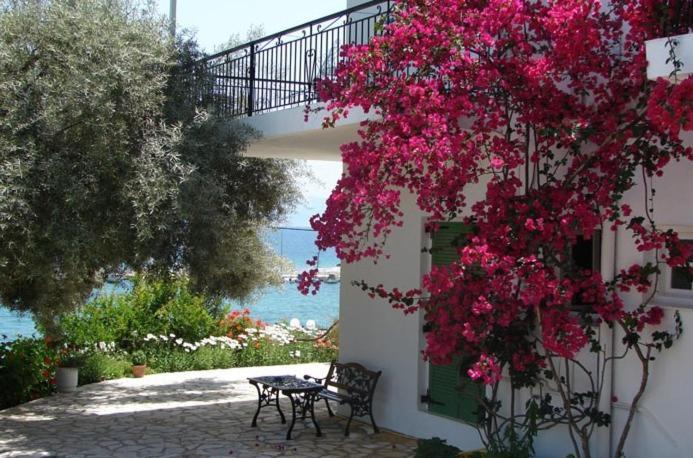 Villa Galanos Nikiana Ngoại thất bức ảnh